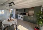 Location vacances Val de Loire - Maison de charme avec terrasse et jardin clos à Messas - Fr-1-590-568-3