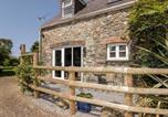 Location vacances Wolfscastle - The Coach House-1