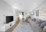 Location vacances Hounslow - The Isleworth Garden Retreat 3br 2ba with Gated Parking-3