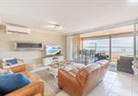 Location vacances Shoal Bay - The Crest 6, 6-8 Tomaree Rd - Bay Views, Coastal Escape, 100 metres to Shoal Bay Beach-2
