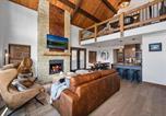 Location vacances Estes Park - Bear's Getaway Jacuzzi, Indoor Outdoor Fireplace, Fantastic Location-1