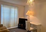 Location vacances  Gare de Walsall - 2 Bed Wolverhampton Apartment-Sleeps 5-3