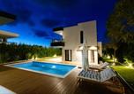 Location vacances Vir - Luxury Villa Positiva with heated pool-1