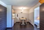 Location vacances Luz-Saint-Sauveur - T2 cabine avec balcon, piscine et parking à Luz-Saint-Sauveur, proche commodités et stations de ski - Fr-1-402-140-2