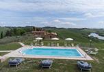 Location vacances  Province de Pise - Villa Barbara-1