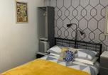 Location vacances Blackpool - Hornby Villa- 4star B&B-Couples & Families Only-2