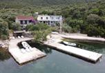 Location vacances Janjina - Apartments by the sea Zuronja, Peljesac - 10137-3