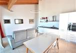 Location vacances Torri del Benaco - South Apartment With Pool-3