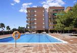 Location vacances Torredembarra - At042 Els Pins, primera línea de la playa, con piscina-1