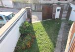 Location vacances Vagney - Appartement cosy au cœur de Vagney, proche commerces et sentiers, terrasse et cheminée, à 15km Gérardmer - Fr-1-589-304-3