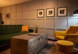 Location vacances Lymm - Deluxe fully Kitted 2 King Room Apt with Sofa Bed-3