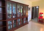 Location vacances  Bayamon - A writers quiet library-4