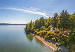 Location vacances Olympia - 4br waterfront home with beach access and views-3