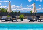Location vacances Lac bleu - Villa Marieta: Your Luxurious Retreat in Makarska Hinterland-3