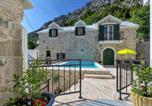 Location vacances Zagvozd - Cozy Home In Baska Voda With Private Swimming Pool, Can Be Inside Or Outside-1