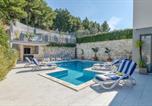 Location vacances Dugopolje - Luxury villa Blue Sky, private pool, breakfast-1