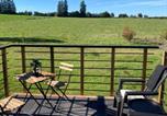 Location vacances Libramont-Chevigny - Au p'tit cachot (Gîte insolite)-1