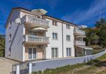 Location vacances Klenovica - Apartments in Povile 39116-4