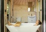Location vacances Sylva - The Evergreen - Serene, Romantic Getaway, Outdoor Shower, and Hiking-3
