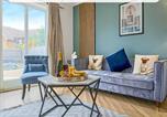 Location vacances Milton Keynes - Middleton House • Sleeps 6 • Free Parking • Garden • Work Desk • Fast Wifi • Yoko Property-1