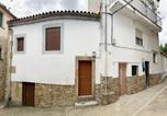 Location vacances  Caceres - Belvilla by Oyo Holiday home in Villamiel, cleaning included-3