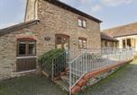 Location vacances Bromyard - Larch Bed Cottage-1