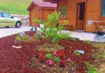 Location vacances Cassignas - Chalet charmant à Dausse avec piscine et jardin-3