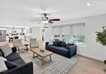 Location vacances Freeport - Gray Woodland Escape Golf, Pool & Cinema home-3