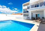 Location vacances Vélez-Málaga - Casa Flores 047-2