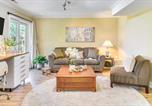 Location vacances Longview - Secret Garden Healing Retreat! Beaverton Nike Area-1