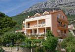 Location vacances Tučepi - Apartments by the sea Tucepi, Makarska - 2721-1