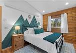 Location vacances Hill City - Needles Nook Cozy 1br Log Cabin Retreat-1