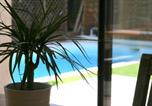 Location vacances Villelaure - Les Gauras en Luberon-1
