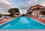 Location vacances Capannori - Beautiful Villa Lory on the hills of Lucca-1