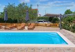 Location vacances Pašman - Lovely Home In Kraj-2