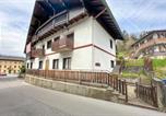Location vacances  Province de Belluno - 3 Bedroom Amazing Apartment In Lamon-1