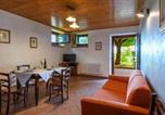 Location vacances  Province d'Ancône - 4 Bedroom Stunning Home In Mergo-4