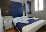 Location vacances Amalfi - La stanza sul Porto di Amalfi camera piccina piccina con bagno privato e terrazzino vista mare-4