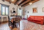 Location vacances  Province de Chieti - Cottage in Bomba near Lake Bomba-4