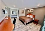 Hôtel Alma - Ozark Inn & Suites-1