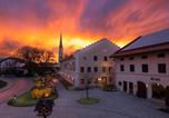 Hôtel Waldkraiburg - Landhotel Alte Zollstation- Historical Building-1