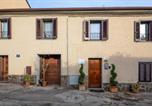 Location vacances Cinigiano - 2 Bedroom Cozy Home In Montenero D'orcia-4