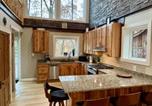 Location vacances Érié - Tidioute Riverfront Chalet Year Round Pet Friendly-2