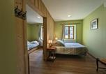 Hôtel Saint-Nabord - Chambre familiale, Les Brimbelles-3