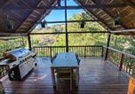 Location vacances Roodepoort - Indulgent Escape, Jet Bath, Stunning Views Boma Firepit -Retreat from the City-1