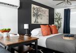 Location vacances Johnson City - Sauceda Cottage at Wrenwood Ranch, King Bed-3