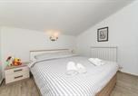 Location vacances Mali Lošinj - Beautiful Apartment Aleks-1
