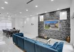 Location vacances Hollywood - 4 Br Designer Home Next to Shul and Community Pool villa-2