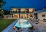 Location vacances Kanfanar - Amazing Home In Modrusani With Sauna-2