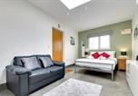Location vacances Cambridge - Pass the Keys Central Modern Cabin on Mill Road-3
